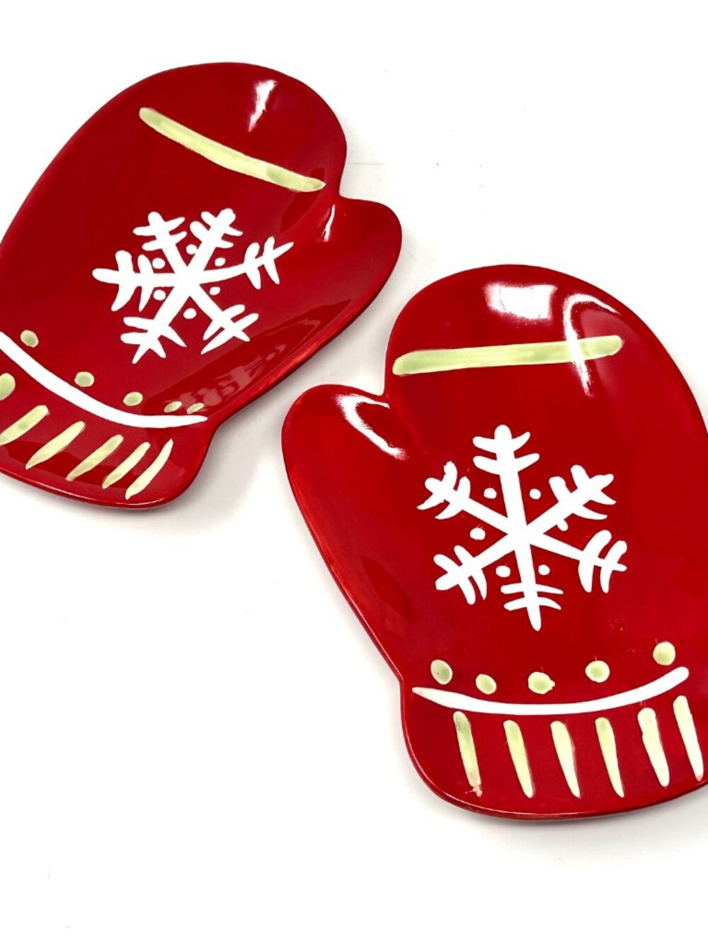 Vintage Hallmark Christmas Mitten Candy/Trinket Dish Ceramic Snowflake Set of 2